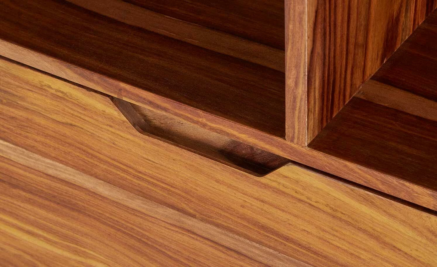 Gray & Jones Bücherregal Tierra Fuego Two 15 Gray & Jones Bücherregal Tierra Fuego Two – Bild 13